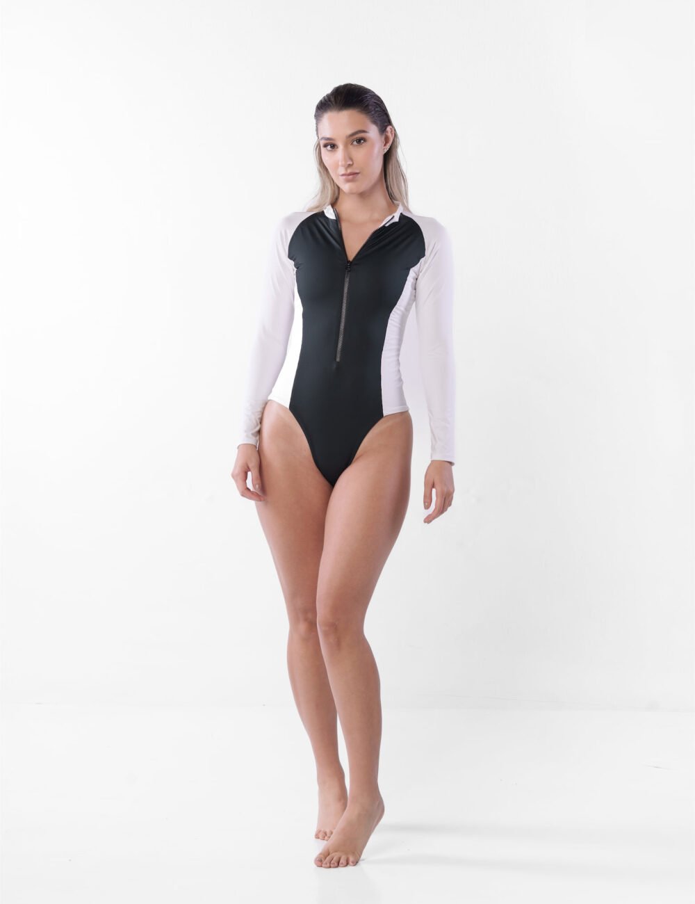 Black&White long sleeve swimsuit