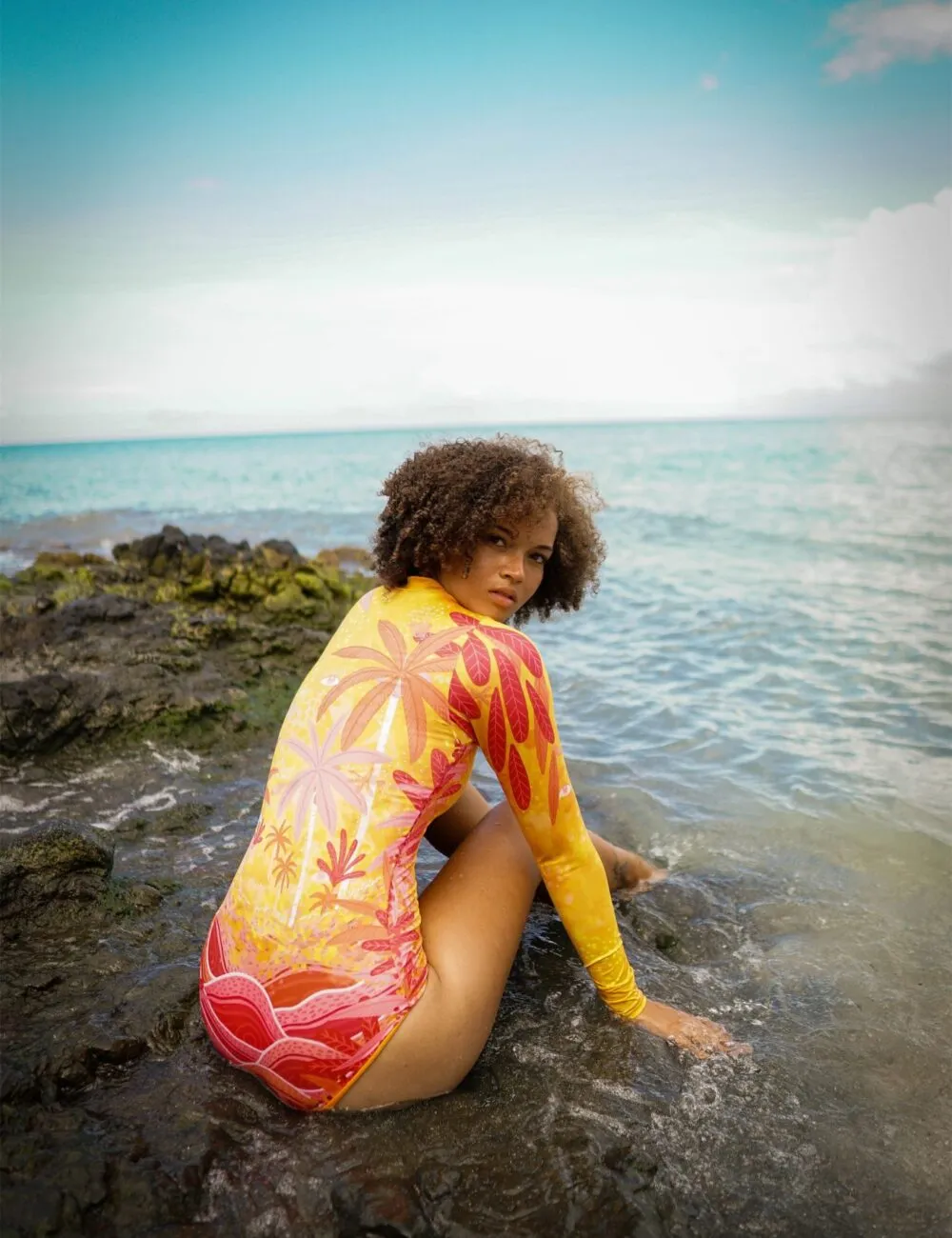 Sunrise long sleeve swimsuit - Imagen 6